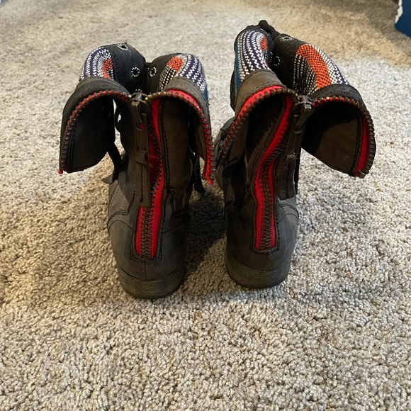 Dark Gray Steve Madden Combat Boots - Picture 5 of 7